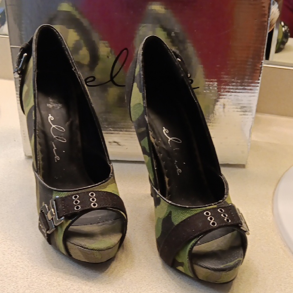 Ellie Green and Black Peep Toe Heels